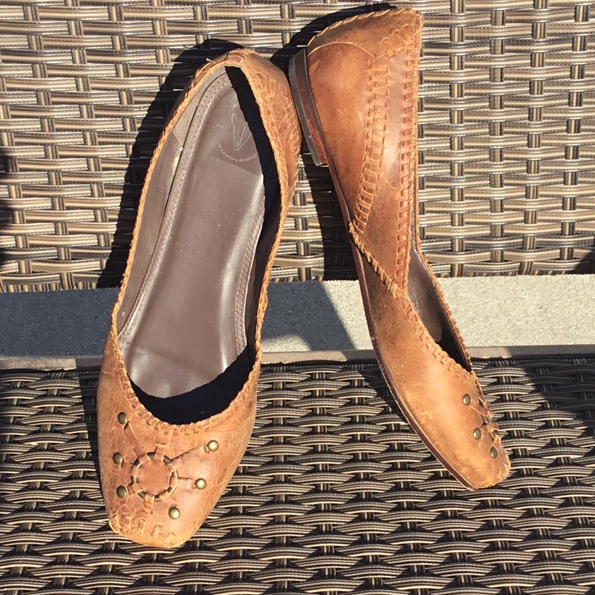 Frye Stitched Harness Ring Detail Light Brown Leather Ballet Flats Sz 10 Vtg
